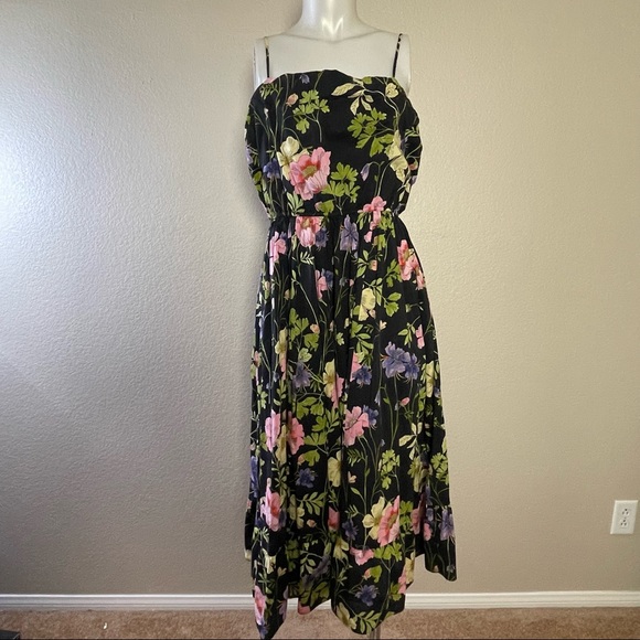 EXPRESS BLACK FLORAL SPAGHETTI STRAP FIT & FLARE DRESS - Picture 4 of 5